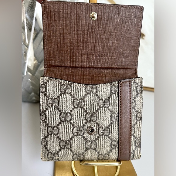 Vintage Gucci Bifold Wallet, AS IS, FINAL SALE - Picture 7 of 16